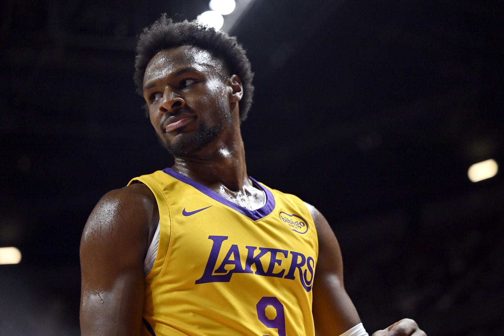 开云体最在线新网址-新赛季轮换分析：布朗尼能否在湖人拥挤的后卫线中脱颖而出？