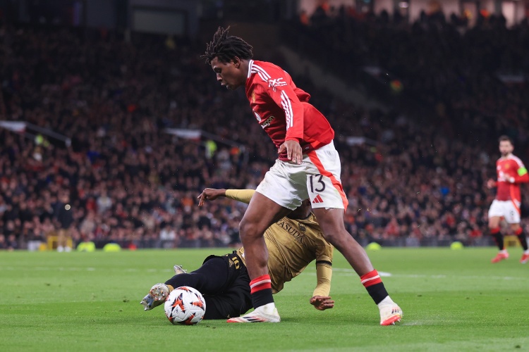 开云体育官网-多古谈阿莫林343阵型：阵型本身不是核心因素，3-4-3能动态调整